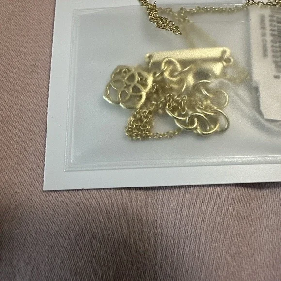 Kendra Scott Ari Heart Gold Tone Pendant Necklace Neon Pink Magnesite 15-17 Inch - Picture 8 of 8